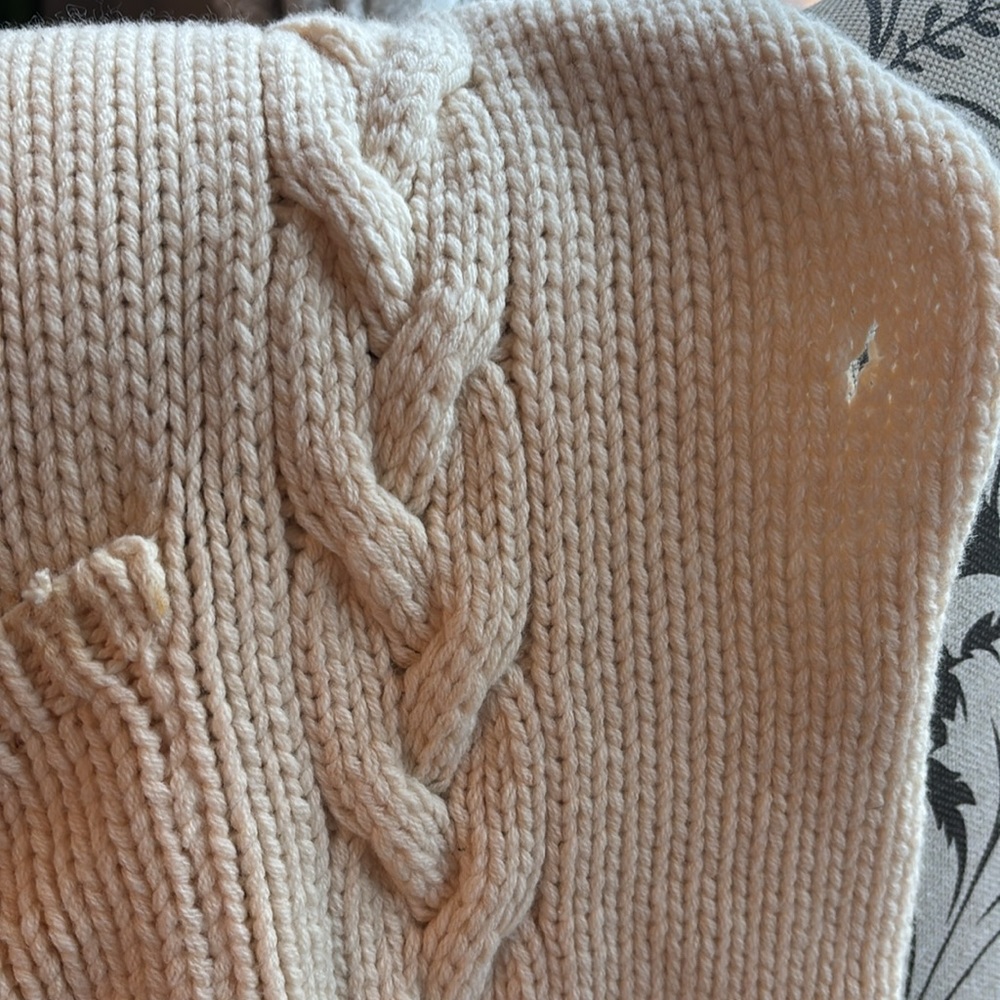 Burberry Cable knit scarf shawl wrap pockets - Picture 11 of 12